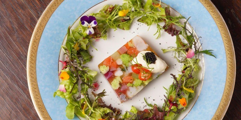 【特別ランチフルコース 全5皿】12月1日～30日限定！高級食材や旬の食材を使用した特別コース！