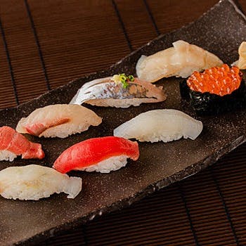 権八sushi渋谷 コース 雅 Miyabi 刺身2種 黒毛和牛炙り焼き 握り8貫など ランチ プラン 11460714 メニュー 一休 Comレストラン