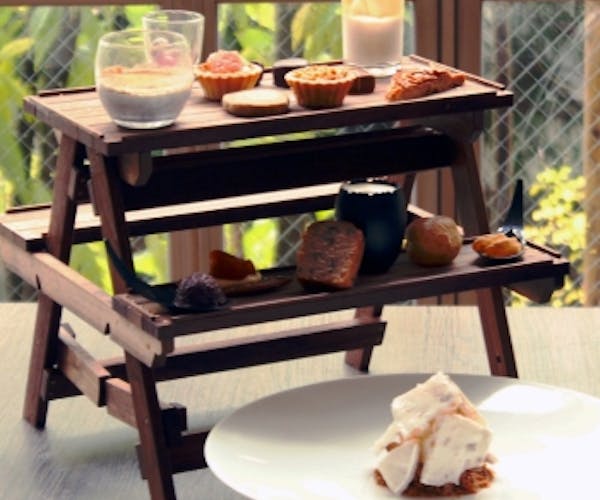 ランチ 肉 ダイニング イグレック 神戸北野ホテル Okaimonoモール レストラン