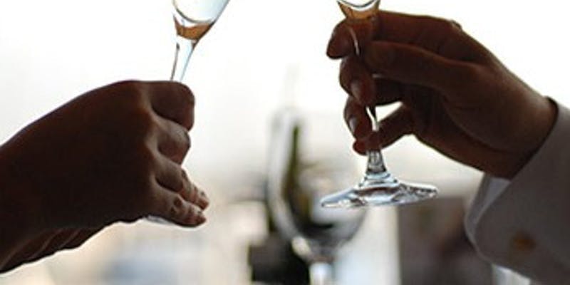 【Xmas2025】牛フィレ肉メイン Xmasデザートなど全4品 特別限定ランチコース ～Petit Noel～