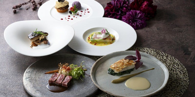 【お祝いプランB】卓上花、乾杯スパークリング、2時間飲み放題付き