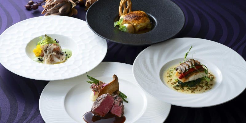 【お祝いプランA】卓上花、乾杯スパークリング、2時間飲み放題付き