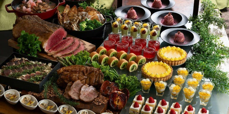 �J�W���A���_�C�j���O�u�K�[�f���R�[�g�v�^ANA�N���E���v���U�z�e���O�����R�[�g���É�