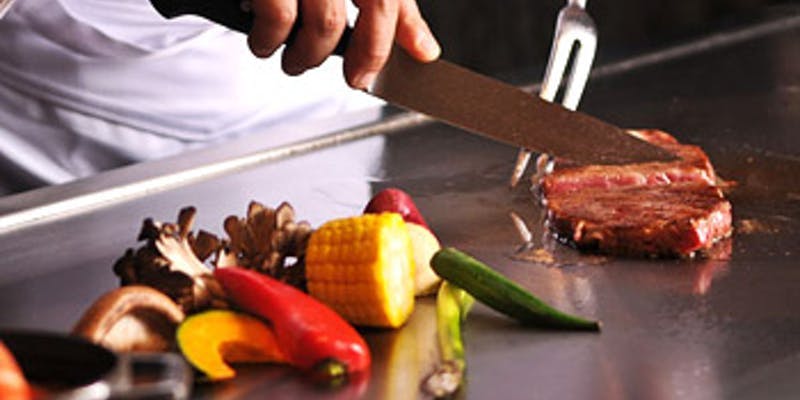 鉄板焼　【楓】