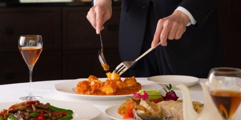 【オーダー式バイキング 】土日祝限定 グランドメニュー約130種類食べ放題＋選べる1ドリンク