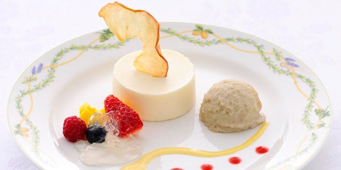 マリーン・ルージュ（Marine Rouge）