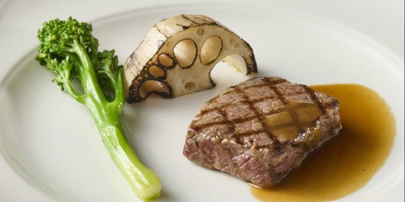 【オーヴェストランチ】（全3品）前菜、メインディッシュにはサーロイン、デザート付きコース