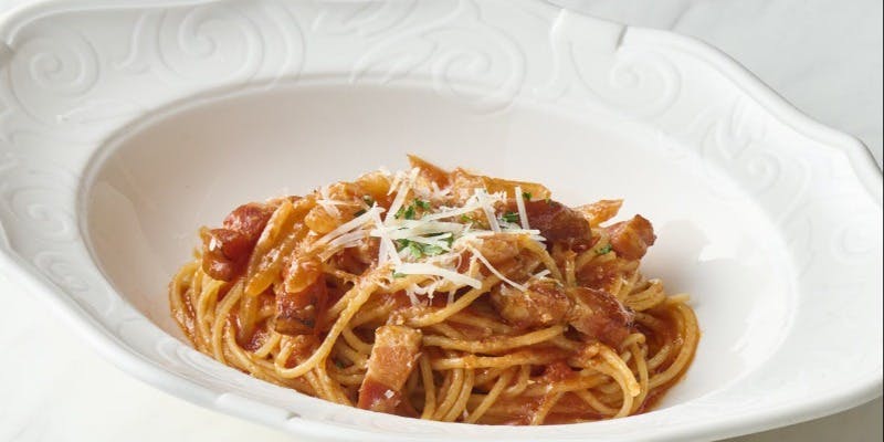 【オーヴェストランチ】（全3品）前菜盛り合わせ、パスタ、季節のパフェをお楽しみいただけるランチコース