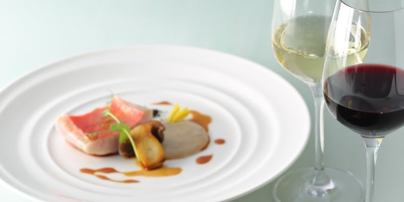 【忘新年会プラン】ディナーフルコース＋スパークリングワイン含むフリードリンク（平日限定）