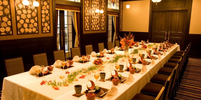 【4名様以上 土日祝 個室確約】記念日プラン　会席料理＋フリードリンク＆ホールケーキ付（個室確約）