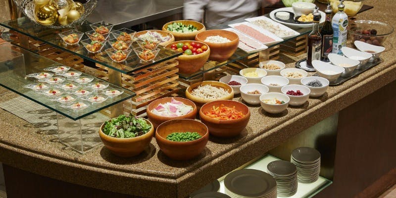 【オードブル＆サラダバー】（月～木曜限定）