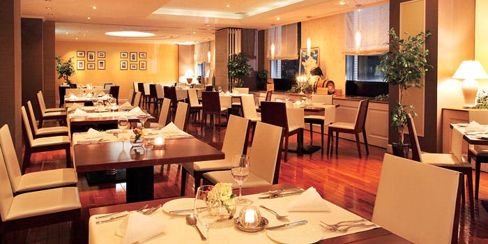 ビストロ「ラ・プロヴァンス」／プレミアホテル 中島公園 札幌 - 画像1