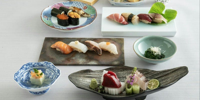 【湊～Minato～】にぎり鮨を含むランチコース（土日祝日限定）