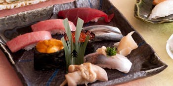 海彦（すし うみひこ）