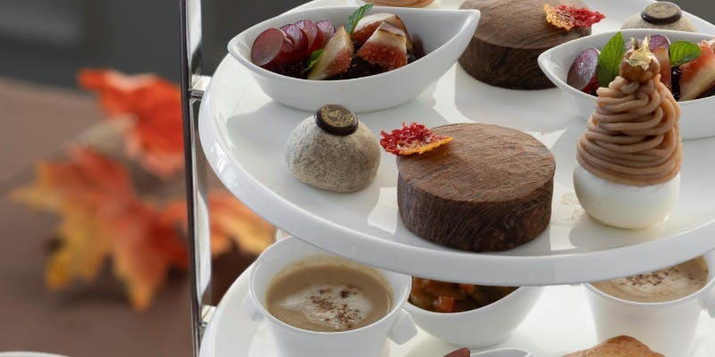 �C���y���A�����E���W �A�N�A�^�鍑�z�e�� ����