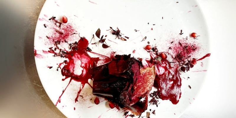 Saison 旬の味覚満載！季節を味わうフルコース／宝箱に入った選べる小菓子付き