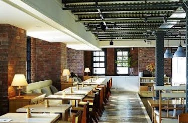 bills 横浜赤レンガ倉庫