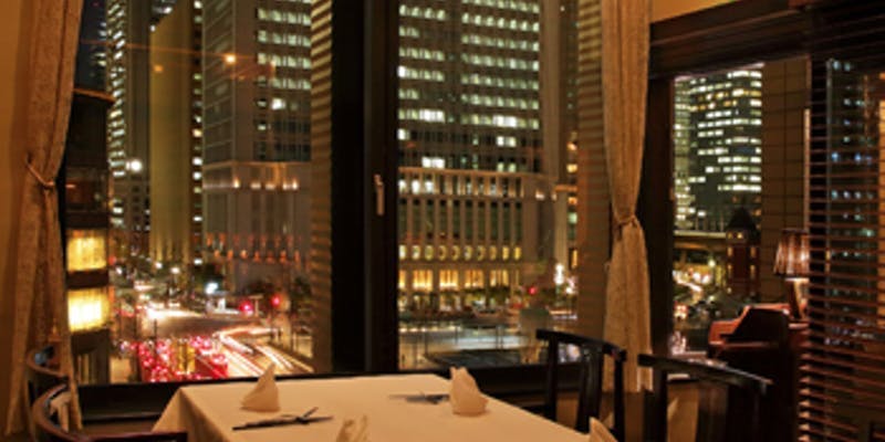 【Xmas2025】聖夜はカサブランカシルクで限定ディナー＋乾杯シャンパーニュ特典（12/20～25のご来店）