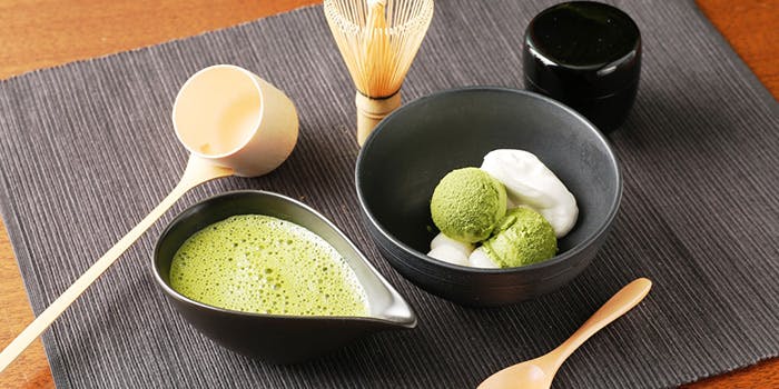 ガーデンカフェ ウィズ テラスバー ザ ランドマークスクエア トーキョー 1月 2月限定 2 500円 1 800円 スパークリング含む飲み放題付 お食事は当日お好きなものを ディナー プラン メニュー 一休 Comレストラン