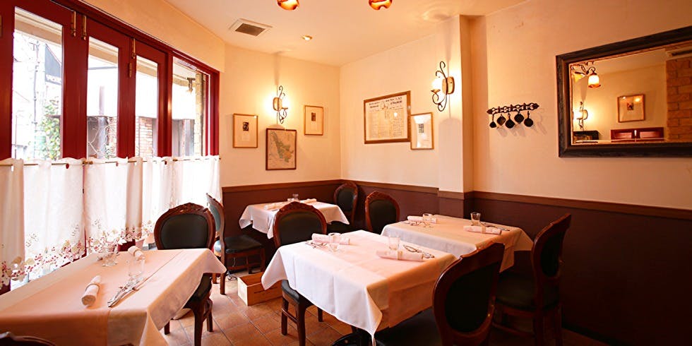 ビストロ ニドワゾォー（Bistro Nid d'Oiseau）