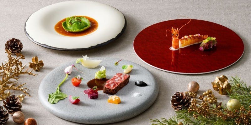 【Xmas2025】葉山の海辺で贅沢な聖夜を　国産牛ロースや三浦の食材で創る全9品