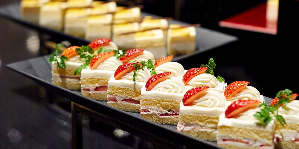 グラスコート（Glass Court）