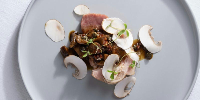 ���C���_�C�j���O �o�C �U �n�E�X �I�u �p�V�t�B�b�N�^�W �I���G���g �_�� THE ORIENT(�� ORIENTAL HOTEL)