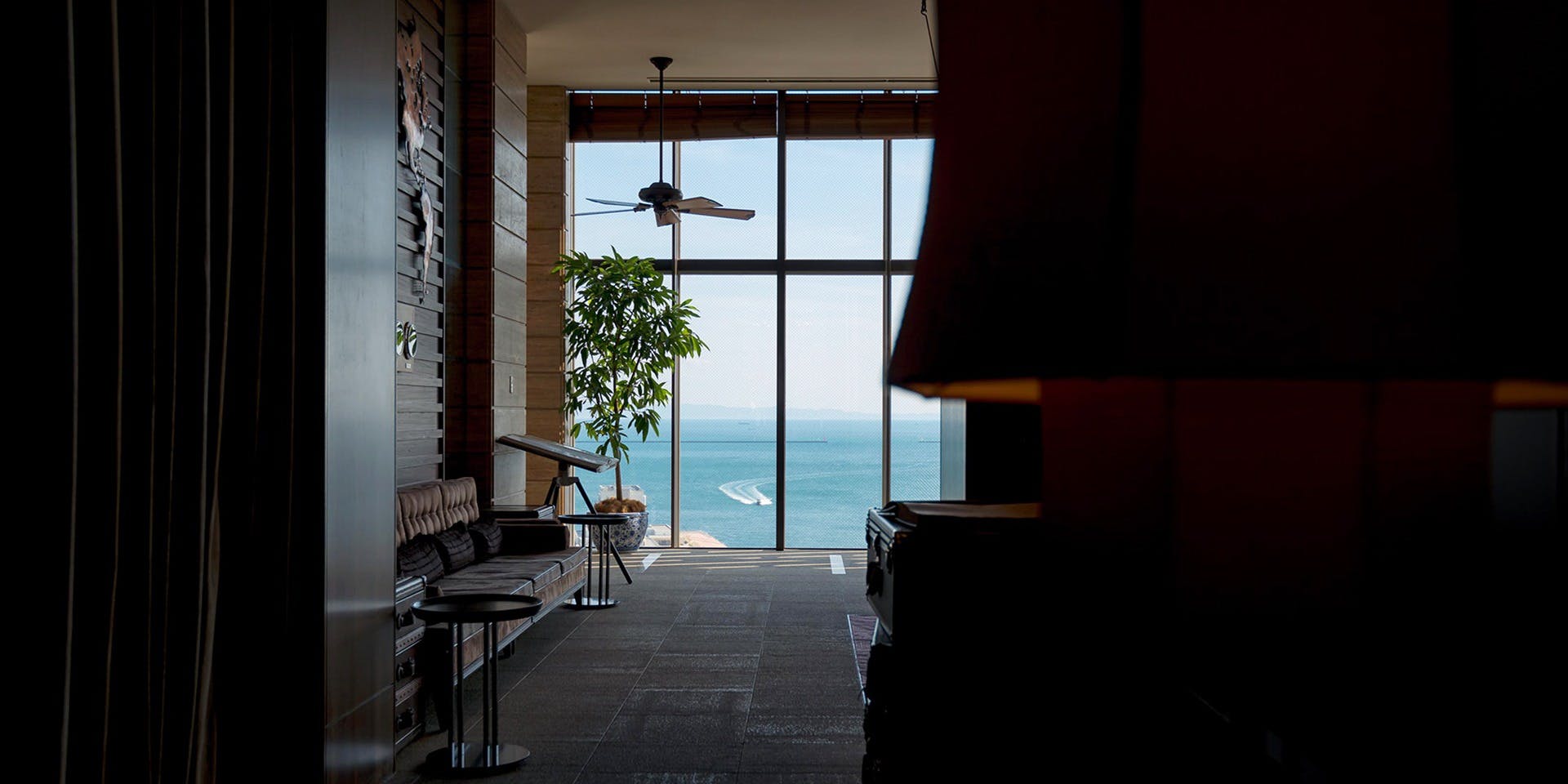 MAIN DINING by THE HOUSE OF PACIFIC（メインダイニングバイザハウスオブパシフィック）