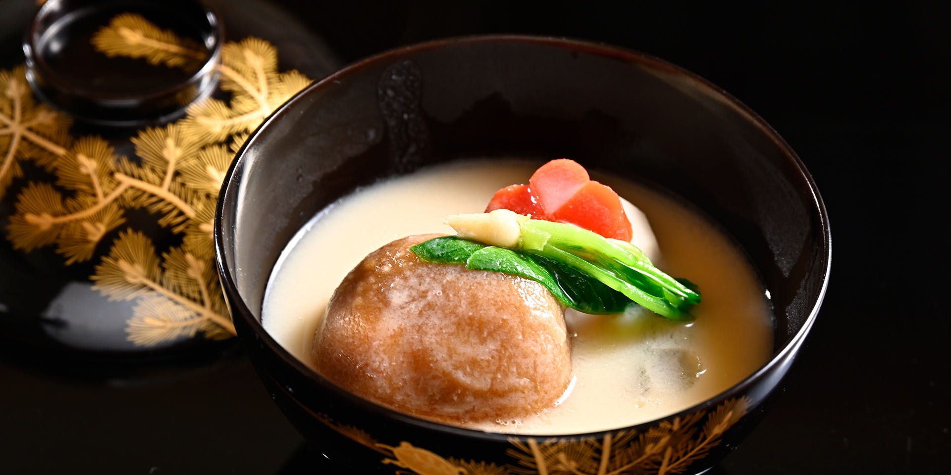 祇園 末友（すえとも）