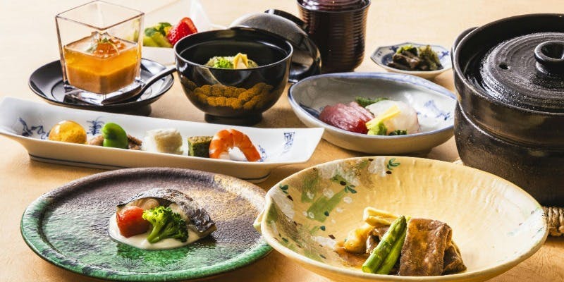 花座／ホテル阪神大阪 【お正月】銀鱈柚子香焼や金目鯛揚煮、鯛飯など