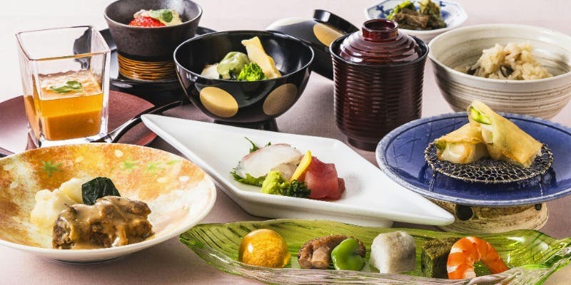 花座／ホテル阪神大阪 【お正月】銀鱈柚子香焼や金目鯛揚煮、鯛飯など