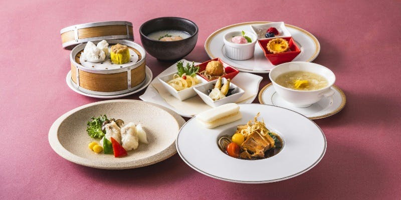 【福彩】前菜の盛り合わせから、肉料理、魚介や点心までいろいろな味を愉しめるバラエティーランチ