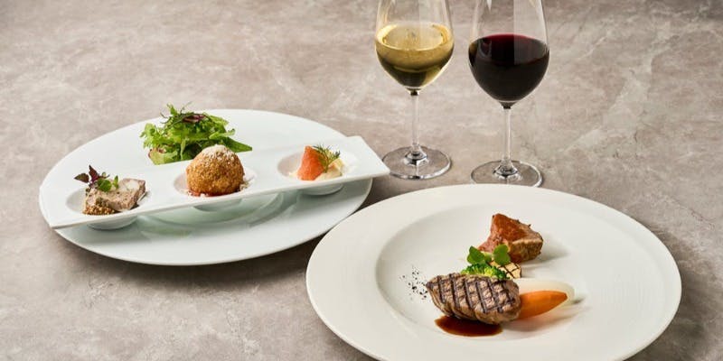 【忘新年会プラン】90分間飲み放題付＋海の幸の前菜、魚介の一品や牛肉のグリエなど全7品