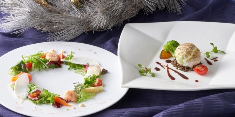 【クリスマスランチ】魚・肉料理など全6品＋食後のカフェ付＋乾杯スパークリング含む1ドリンク付き
