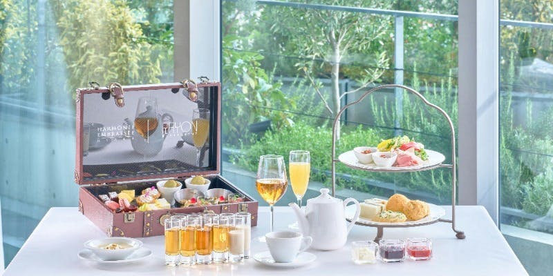 【Xmas2025 アフタヌーンティー12/20,12/21】スイーツ・オードブル・ムレスナの紅茶などお好きなだけ！