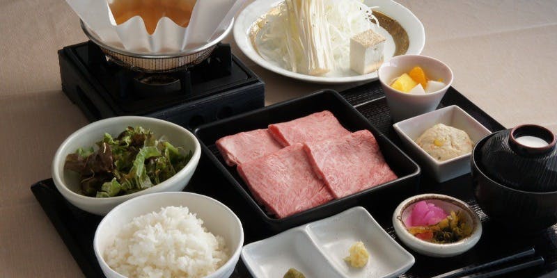 【A5ランク黒毛和牛メニュー】しゃぶしゃぶ御膳＋選べる乾杯ドリンク＋本日の甘味