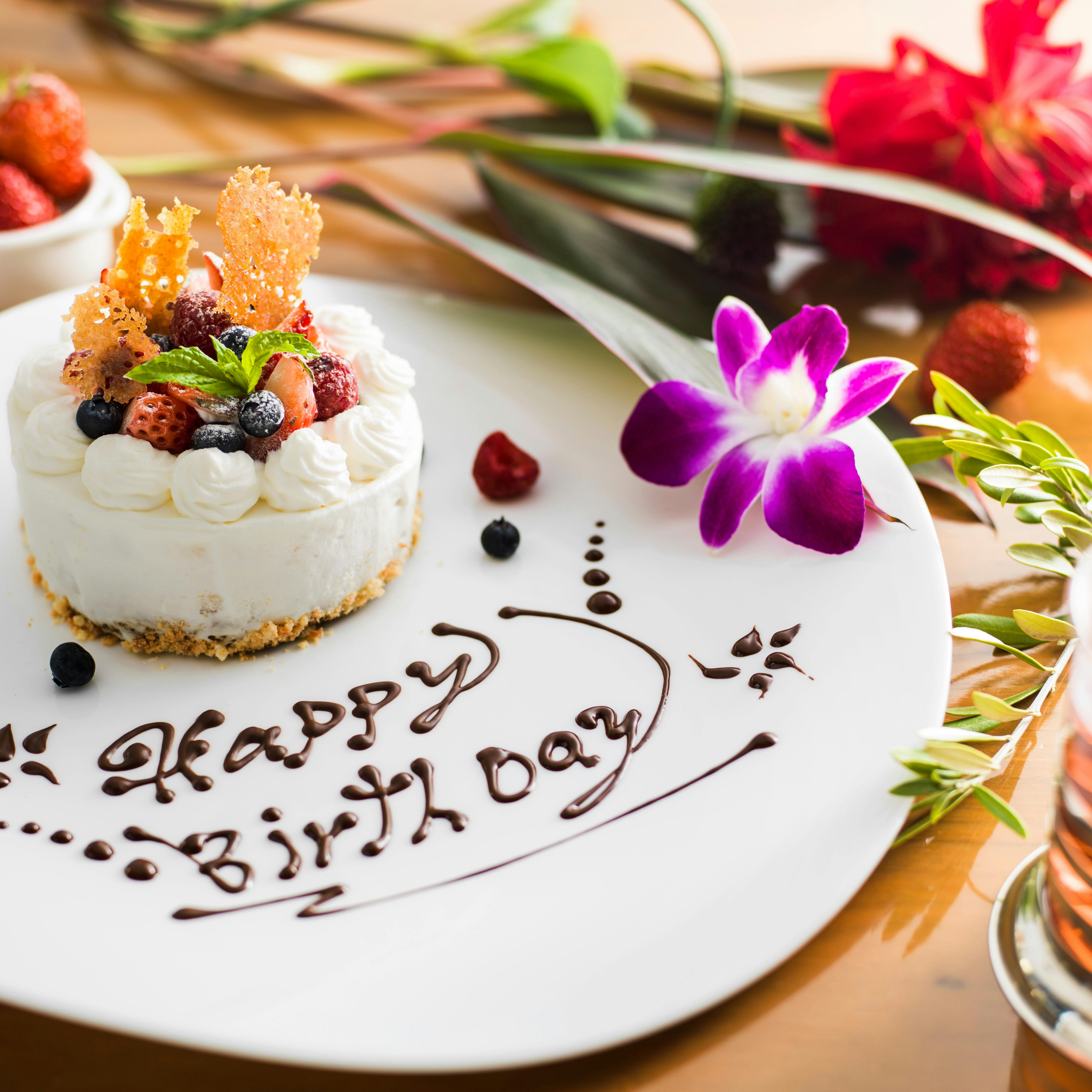 スミレ トウキョウ Anniversaryコース 選べる1ドリンク 記念日ケーキ デザートはホールケーキを切り分けてご提供 ディナー プラン メニュー 一休 Comレストラン