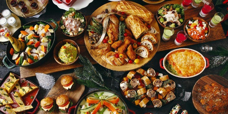 【クリスマス忘年会×シーズナルディナーブッフェ】＋2時間飲み放題（平日）