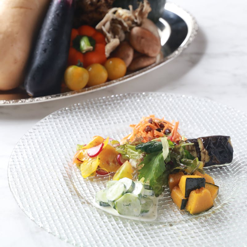 【ランチコース】神奈川県産野菜のオードブル5種や選べるメインなど全4皿（平日限定）