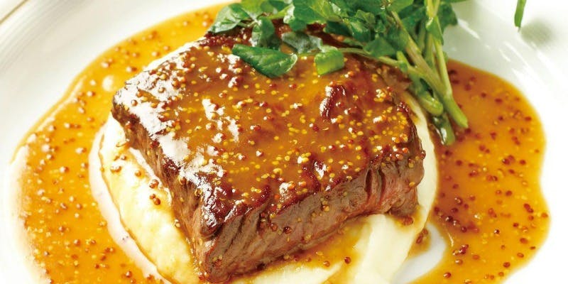 メインはサロマ黒牛！プレミアム平日ランチ（4品）※テラス席や大人数予約は公式HPで承ります