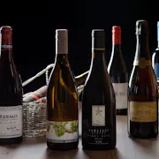 ワイン飲み放題