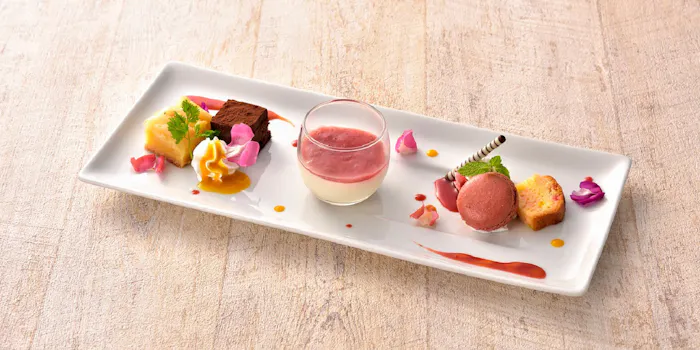 ダイニングカフェ Soco ソーコー 神戸ポートピアホテル ブッフェ 洋食 一休 Comレストラン ダイニングカフェ Soco ソーコー 神戸ポートピアホテル ブッフェ 洋食 一休 Comレストラン