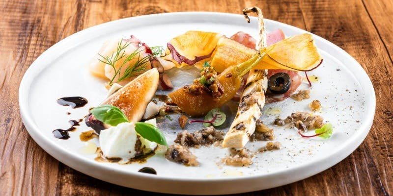 ～menu Stagione冬～　旬を愉しむ季節のピッツァやパスタなど全5品＋カフェ付き