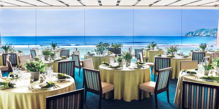 アマンダンブルー鎌倉 アマンダンブルーカマクラ 鎌倉 フランス料理 一休 Comレストラン