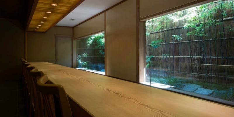 ～東山～鴨万頭　鰤ステーキ付きお手軽　大徳寺弁当　　