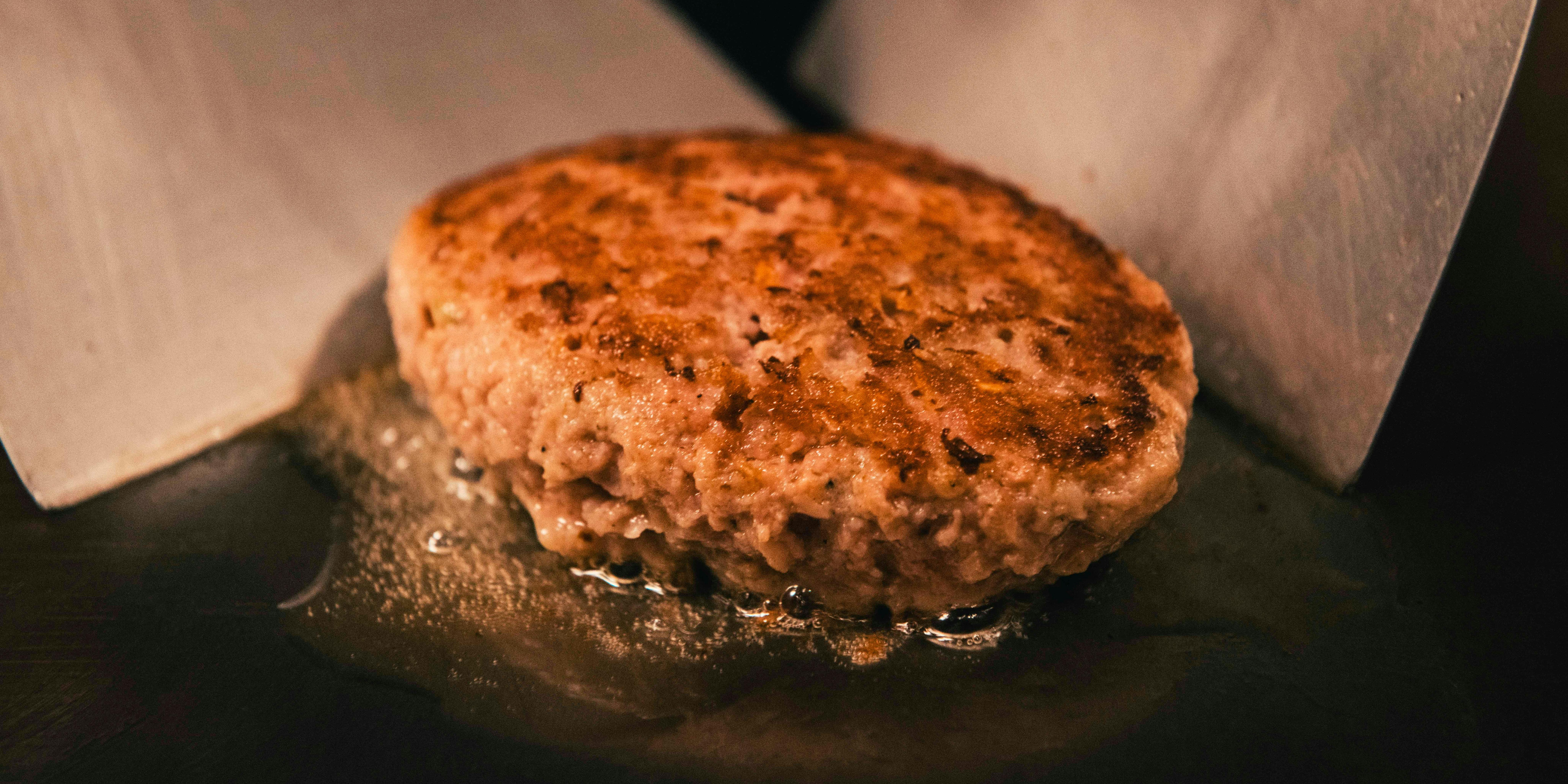 ステーキハウス ミディアムレア（Steak house midium Rare）