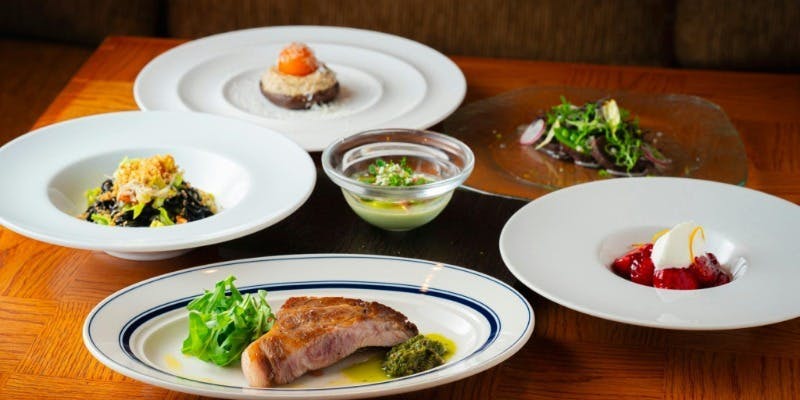 【THE SEASONAL】九州産の旬の食材を味わうオリジナルコース 全6品＋乾杯酒付き