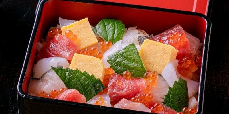 【ちらし寿司】厳選した素材を使用したちらし寿司