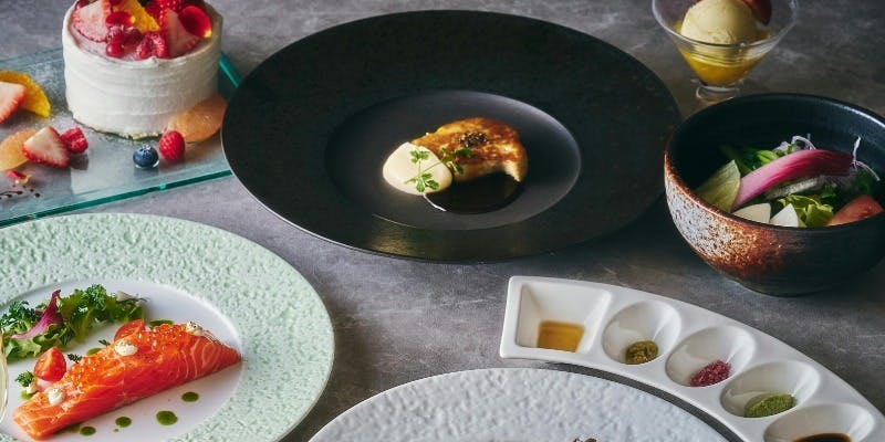 【夜景×鉄板焼】「鉄板焼：Anniversaryプラン」誕生日や記念日を彩るスペシャルコース（2名さま限定）