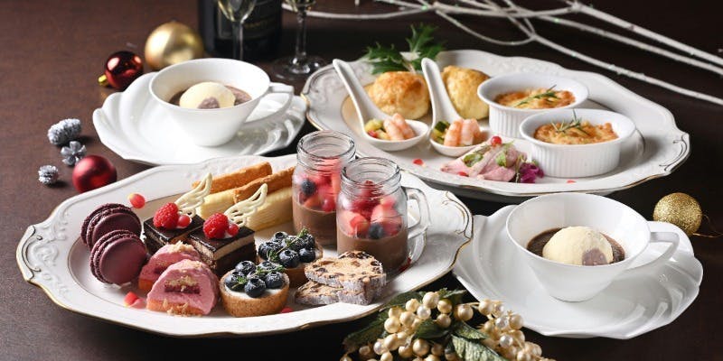 Xmasハイティー～サンタクロースからの贈り物～　スパークリングワインカクテル＋選べる1ドリンク付